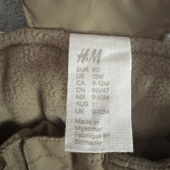 H&M Baby Snow overalls 12M - Picture 2 of 3
